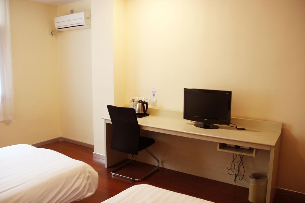 Hanting Express Dalian Xinghai Park Экстерьер фото