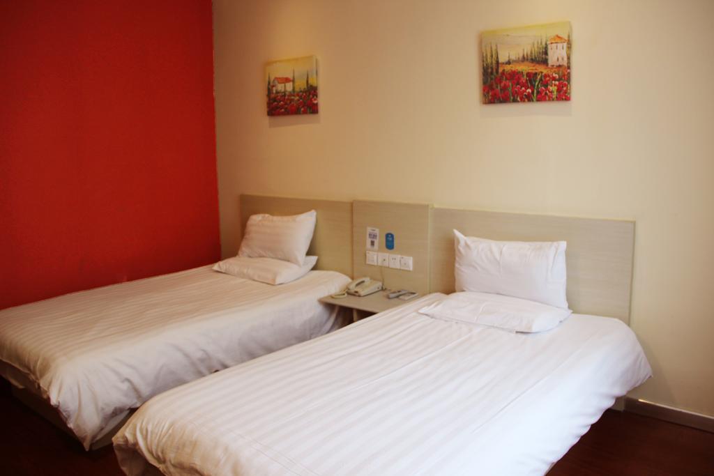 Hanting Express Dalian Xinghai Park Номер фото
