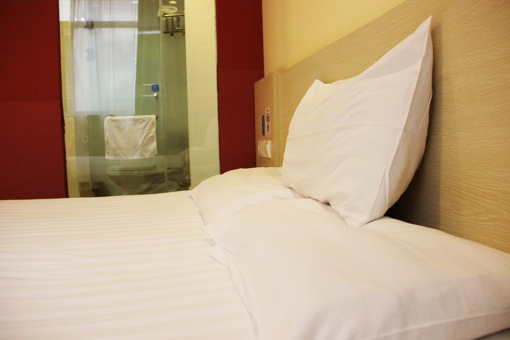 Hanting Express Dalian Xinghai Park Экстерьер фото